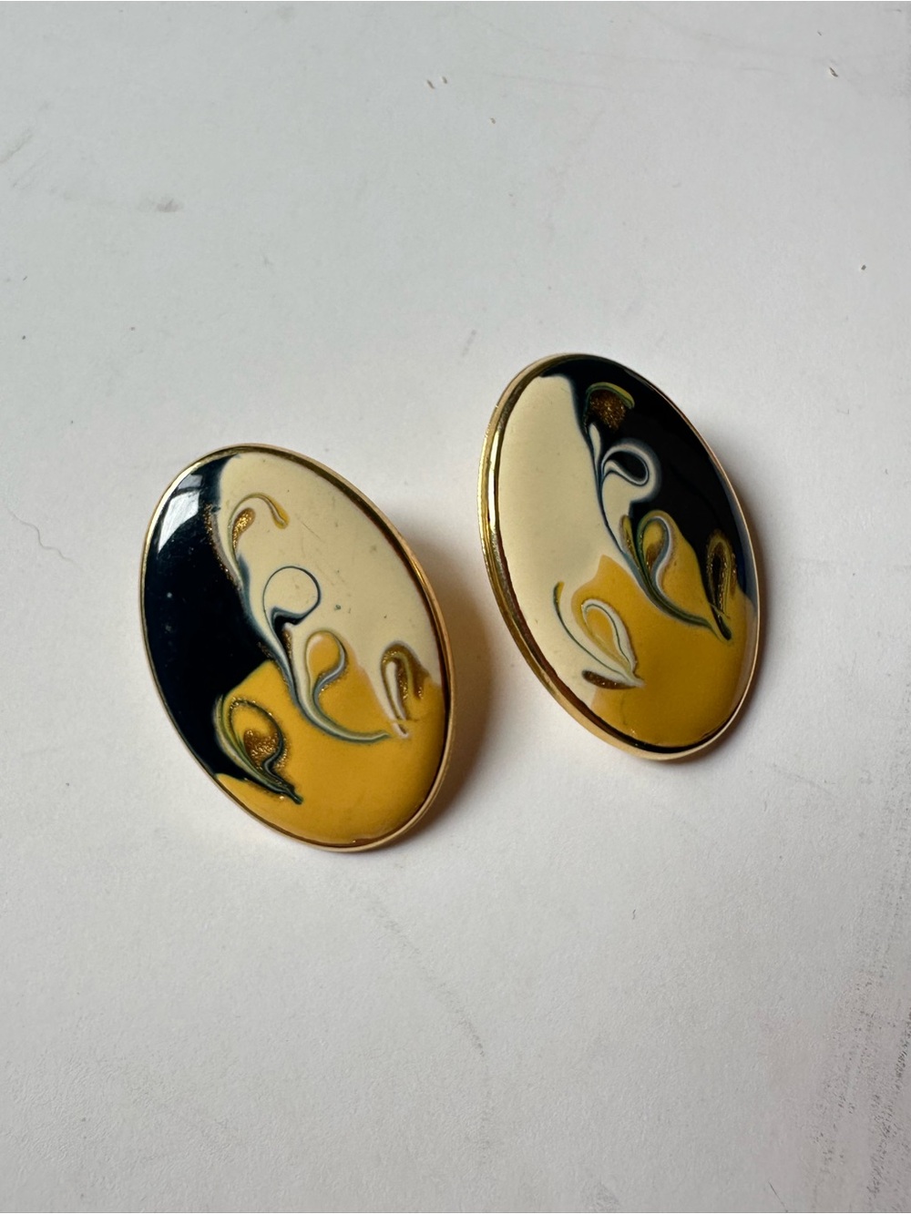 Vintage Gold-Tone Yellow Black Enamel Artsy Swirl Earrings